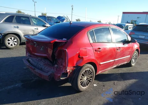 2011 Nissan Sentra 2.0S z USA, uszkodzony, nr VIN 3N1AB6APXBL716555